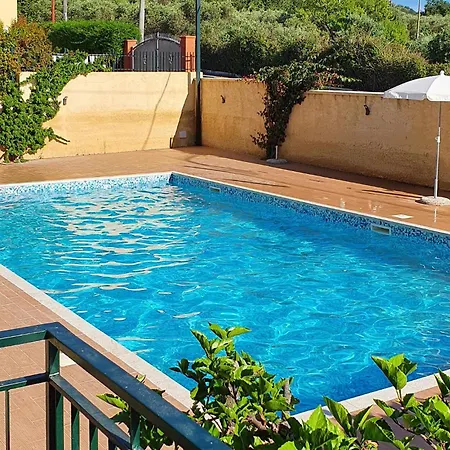 Beautiful In With Swimming Pool *